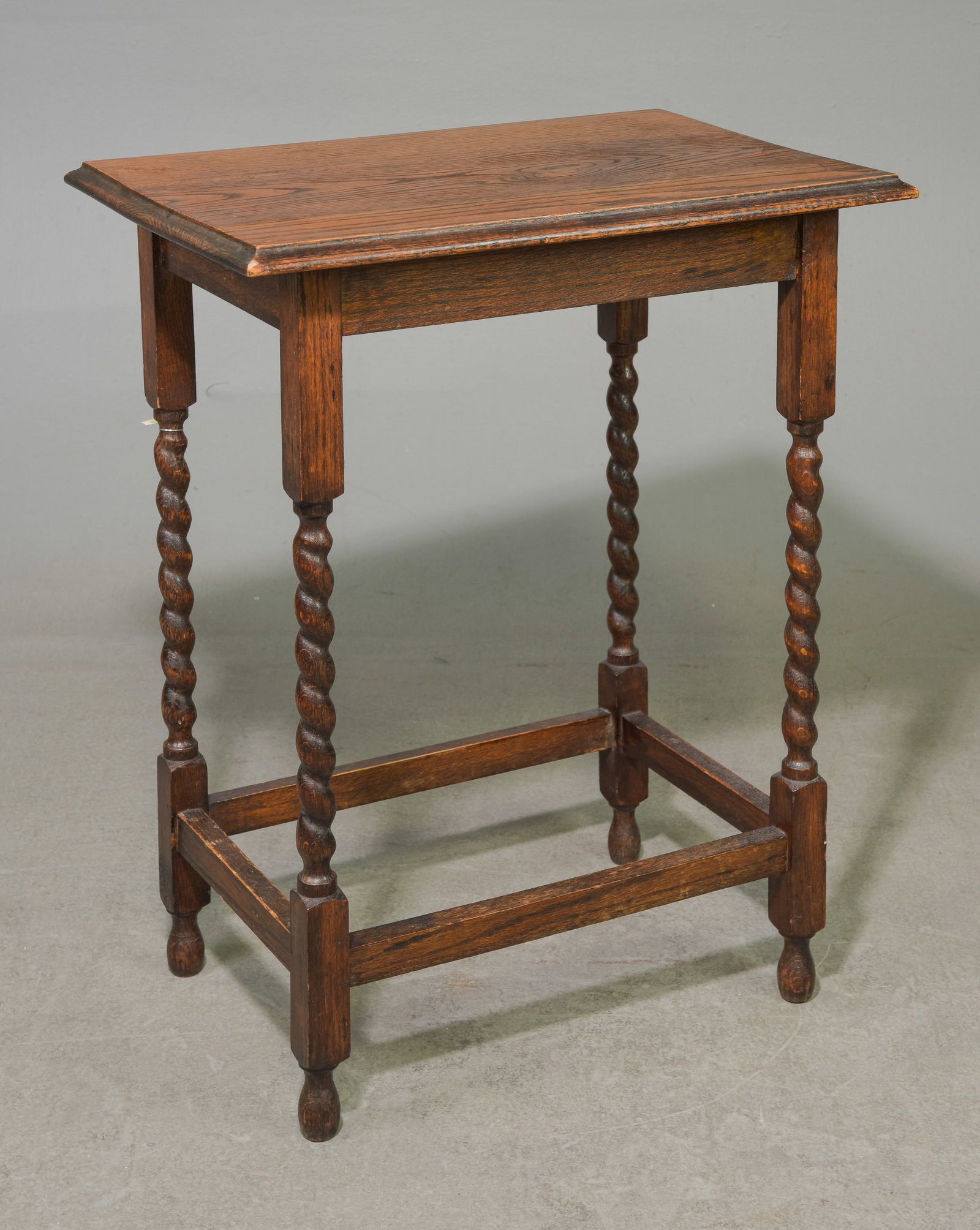 British Oak Barley Twist Occasional Table: British Oak Barley Twist Occasional Table - 29.5 in tall x 23 x 15.5