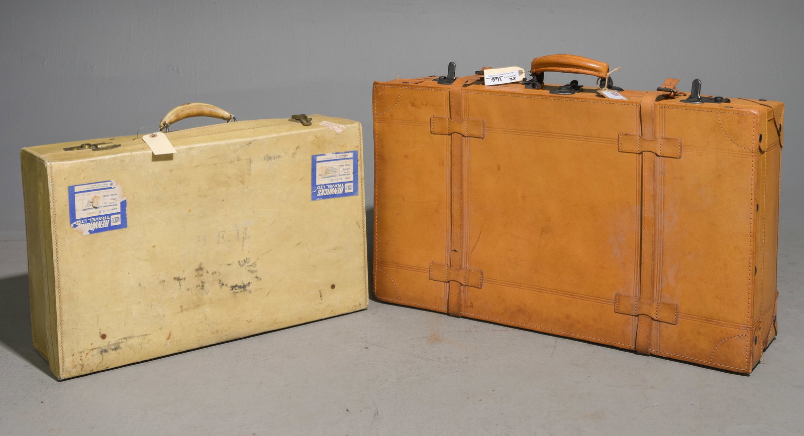 2 Assorted British Leather Suitcases / Luggage (1 of 7)