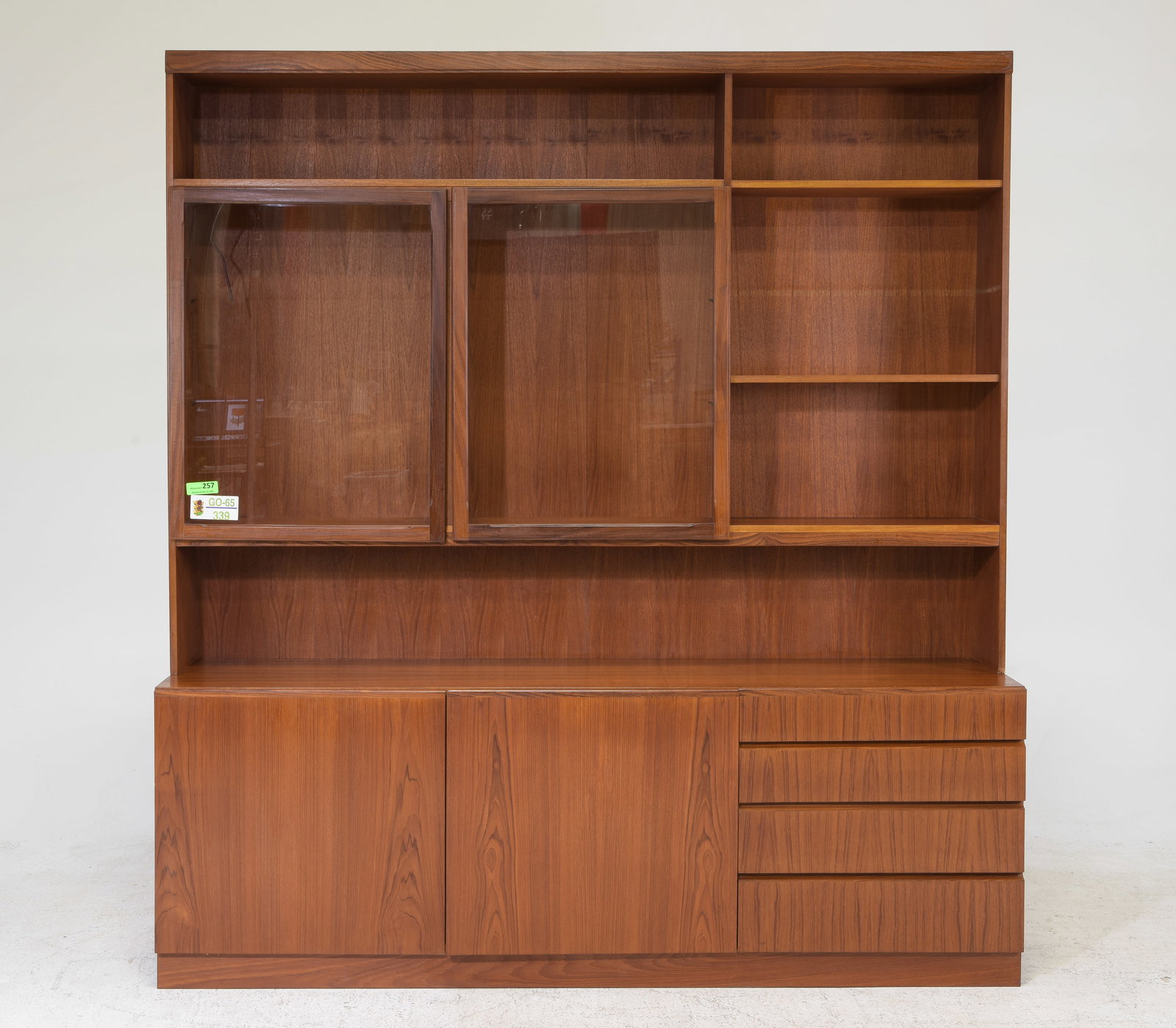 Mid Century Modern Wall Unit / Bookshelf (1 of 8)