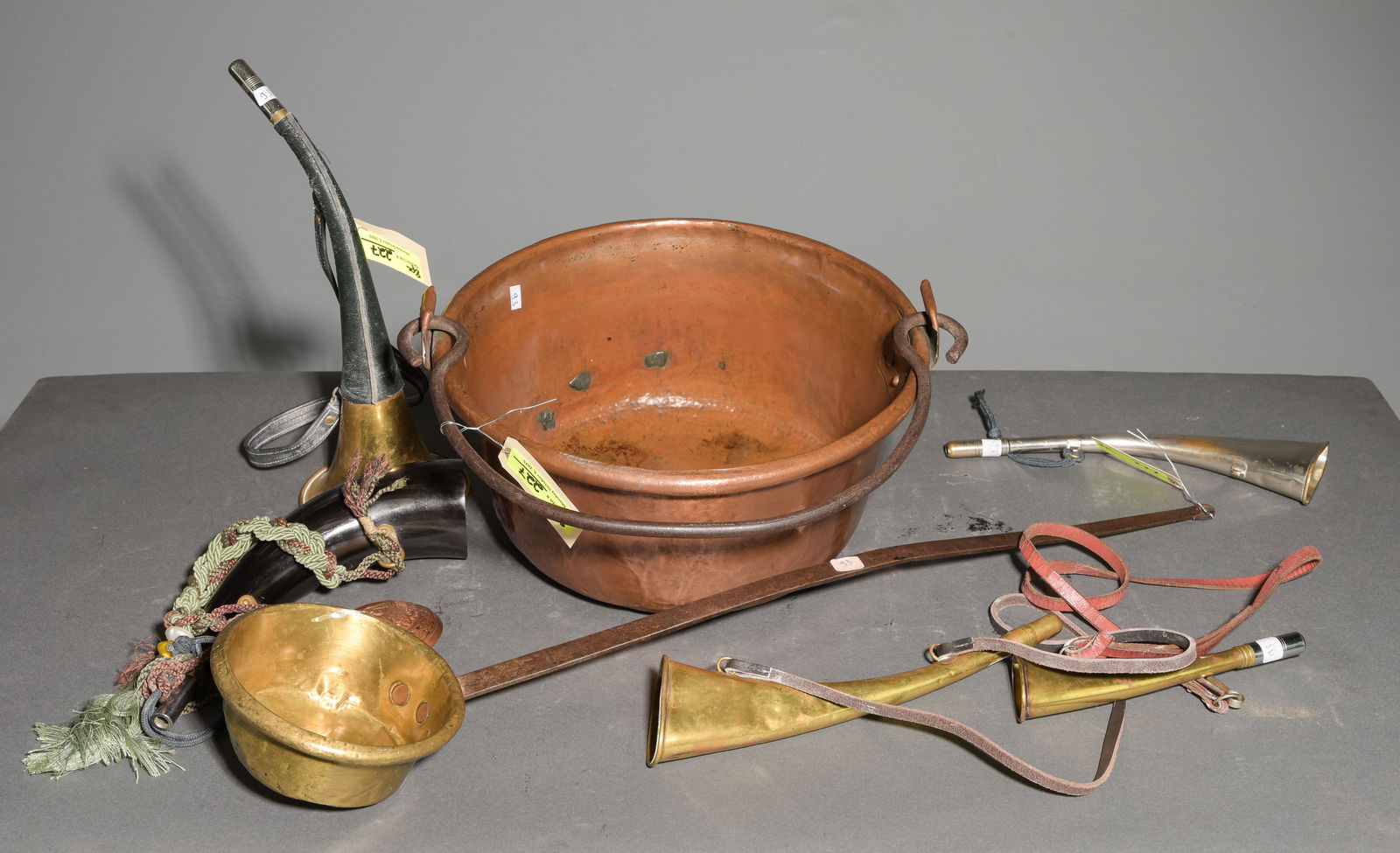 8pcs - French Assorted Trumpets, Copper Pan, Etc. (1 of 4)