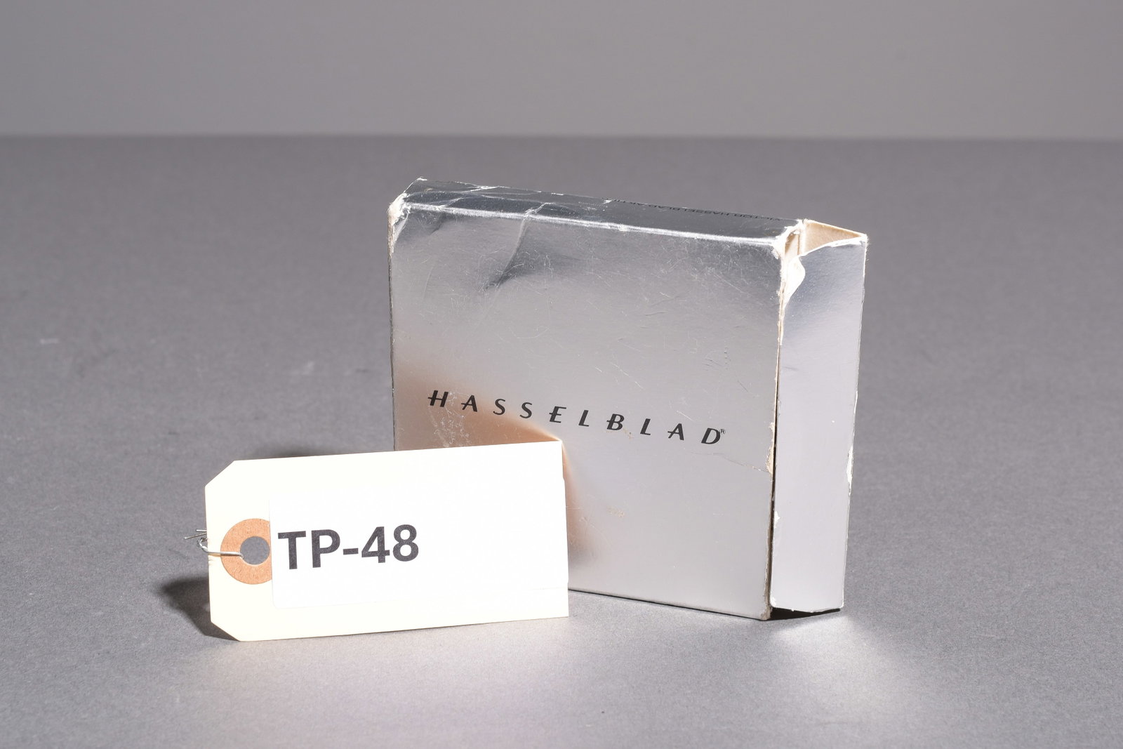 Lens Mounting Ring 050: Item: Lens Mounting Ring 050 Brand: Hasselblad Model/Serial Number: 40679