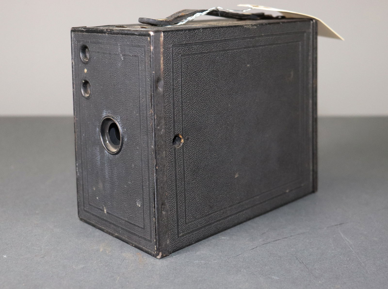 No. 2A Brownie Box Camera Model C (has film in it) (1 of 6)