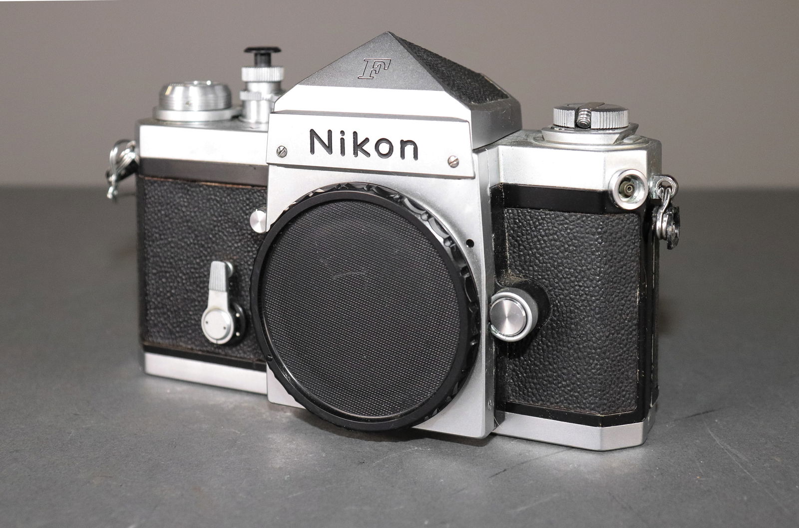 Nikon F Camera Body Only (1 of 5)