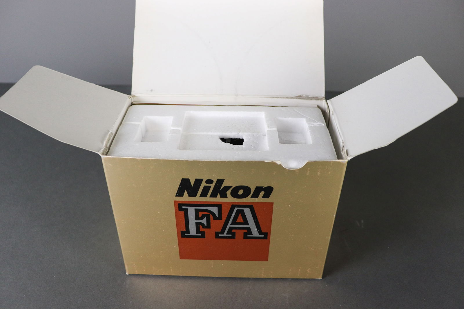 Nikon FA Camera Body (Original Packaging) (1 of 8)