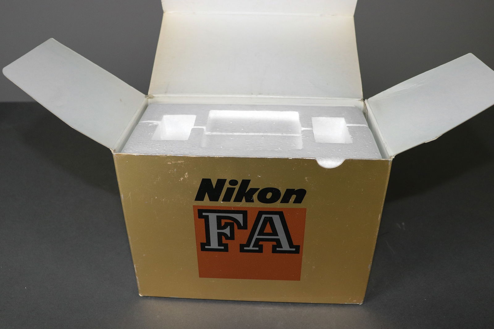 Nikon FA Camera Body (Original Packaging) (1 of 9)