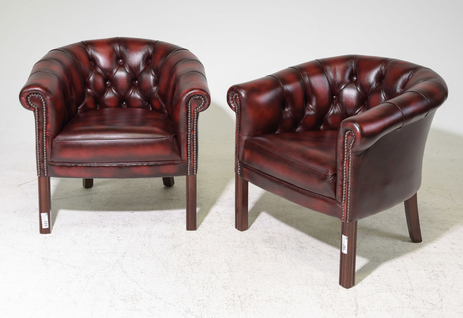 2 Red Leather Chesterfield Club Chairs #1 (1 of 4)