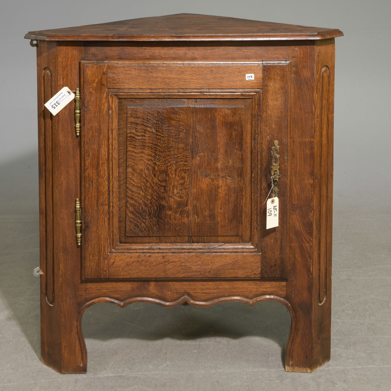 Louis XV Style Oak Corner Cabinet (1 of 4)