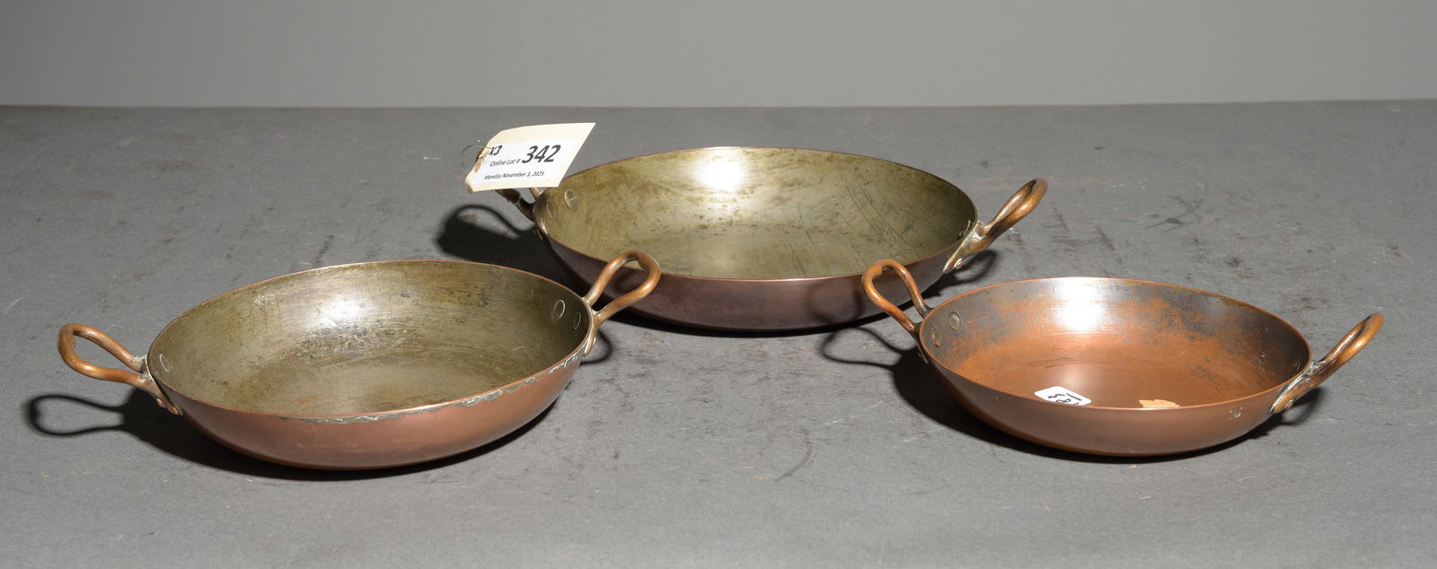 French Set of 3 Graduated Small Copper Pans (1 of 5)