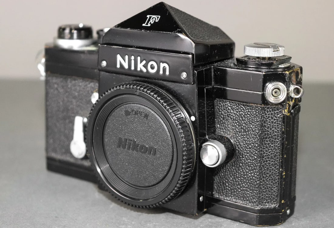 Nikon F film camera Stamped US NAVY (1 of 6)
