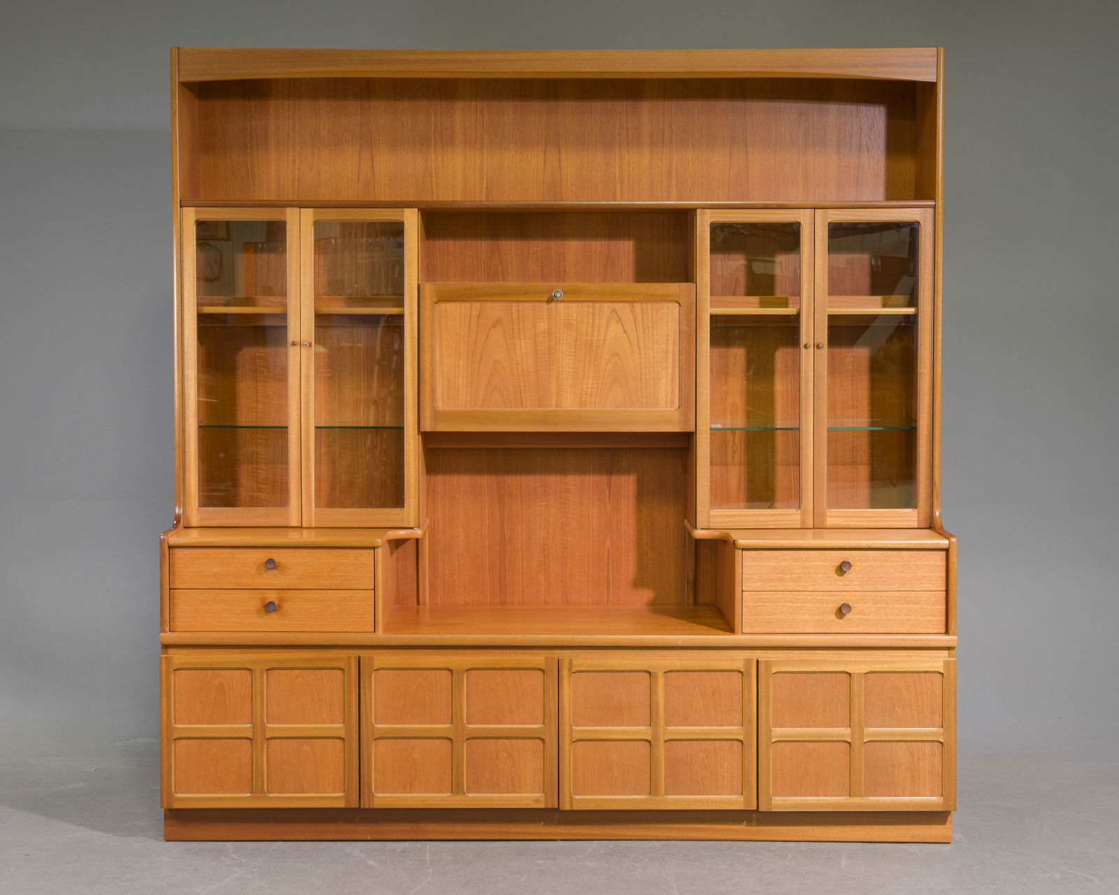 Mid Century Modern Nathan / Parker Knoll Wall Unit (1 of 4)