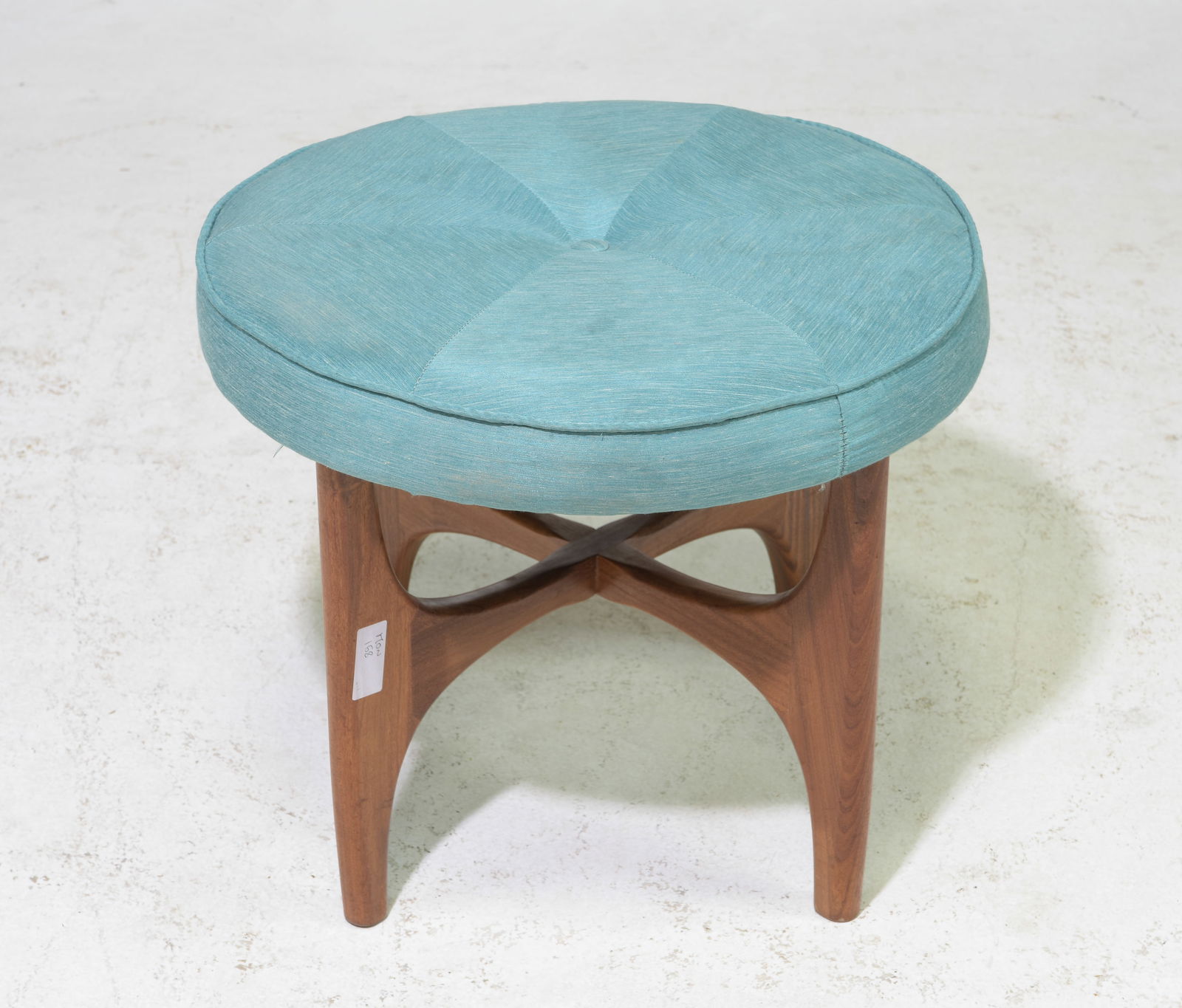 Mid Century Modern G-Plan Fresco Stool: This Danish Modern Style footstool is British and made by Mid Century Modern Furniture Maker G Plan ( Gplan ), Part of their Fresco Series. - 17.5 tall x 20.5 inch diameter