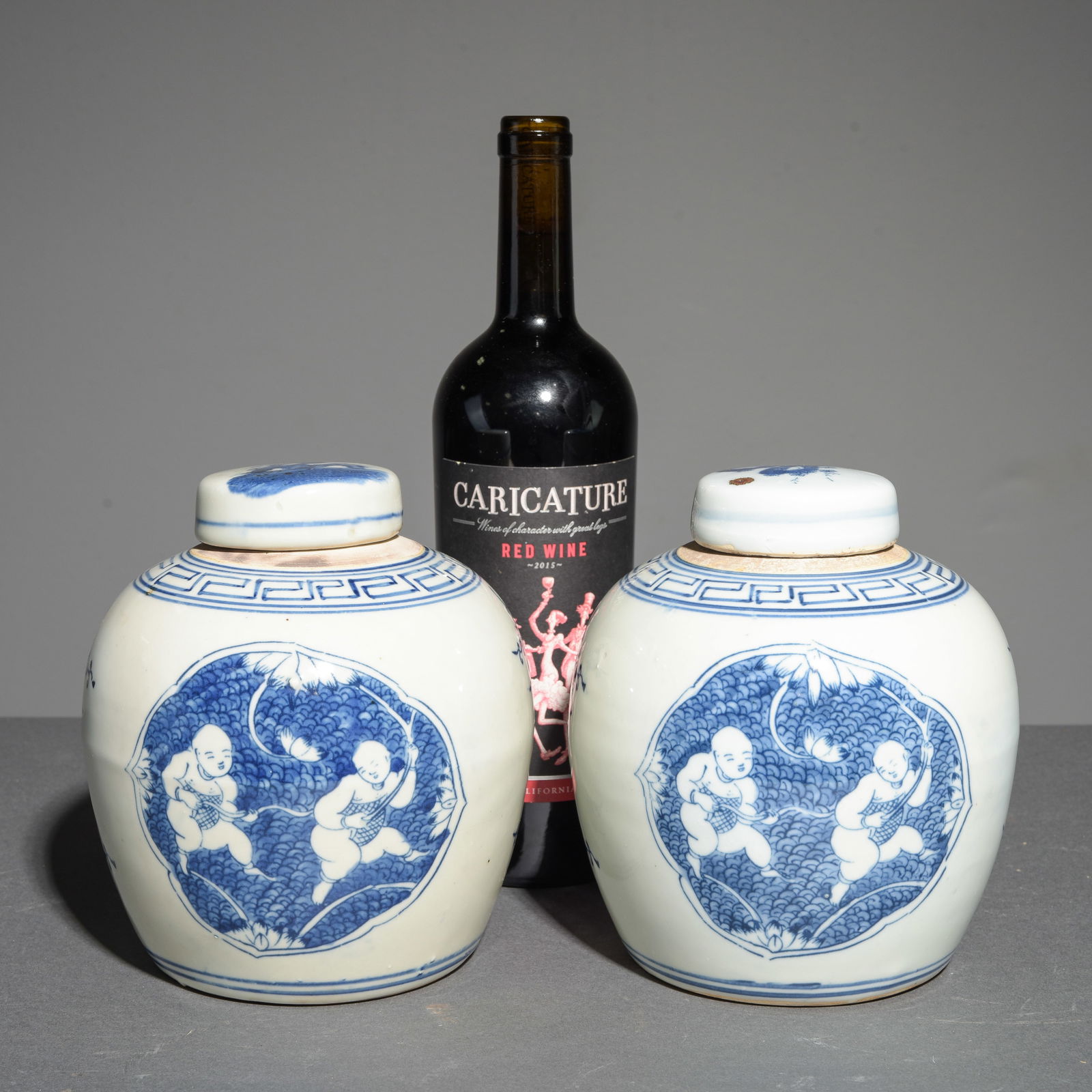 2 Small Asian Blue & White Tea Jars (1 of 5)