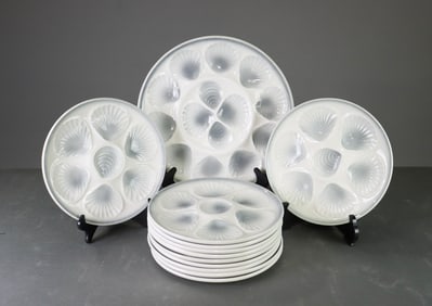 13pc French Scallop Plate Set - Platter & 12 Plates