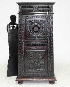 French Breton Style Finely Carved Bonnetiere