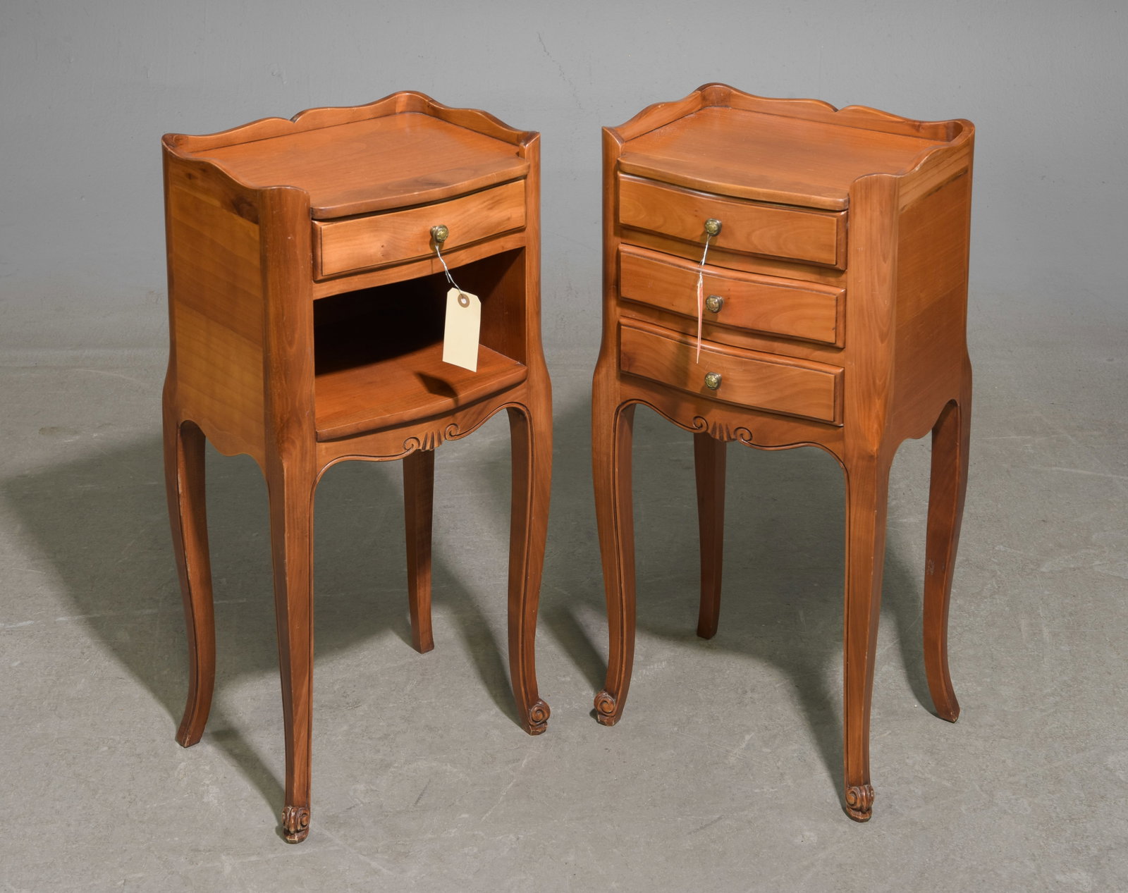 Pair Of Louis XV Style Nightstands: Pair Of French Louis XV Style Nightstands - 27 in tall x 13.5 x 11