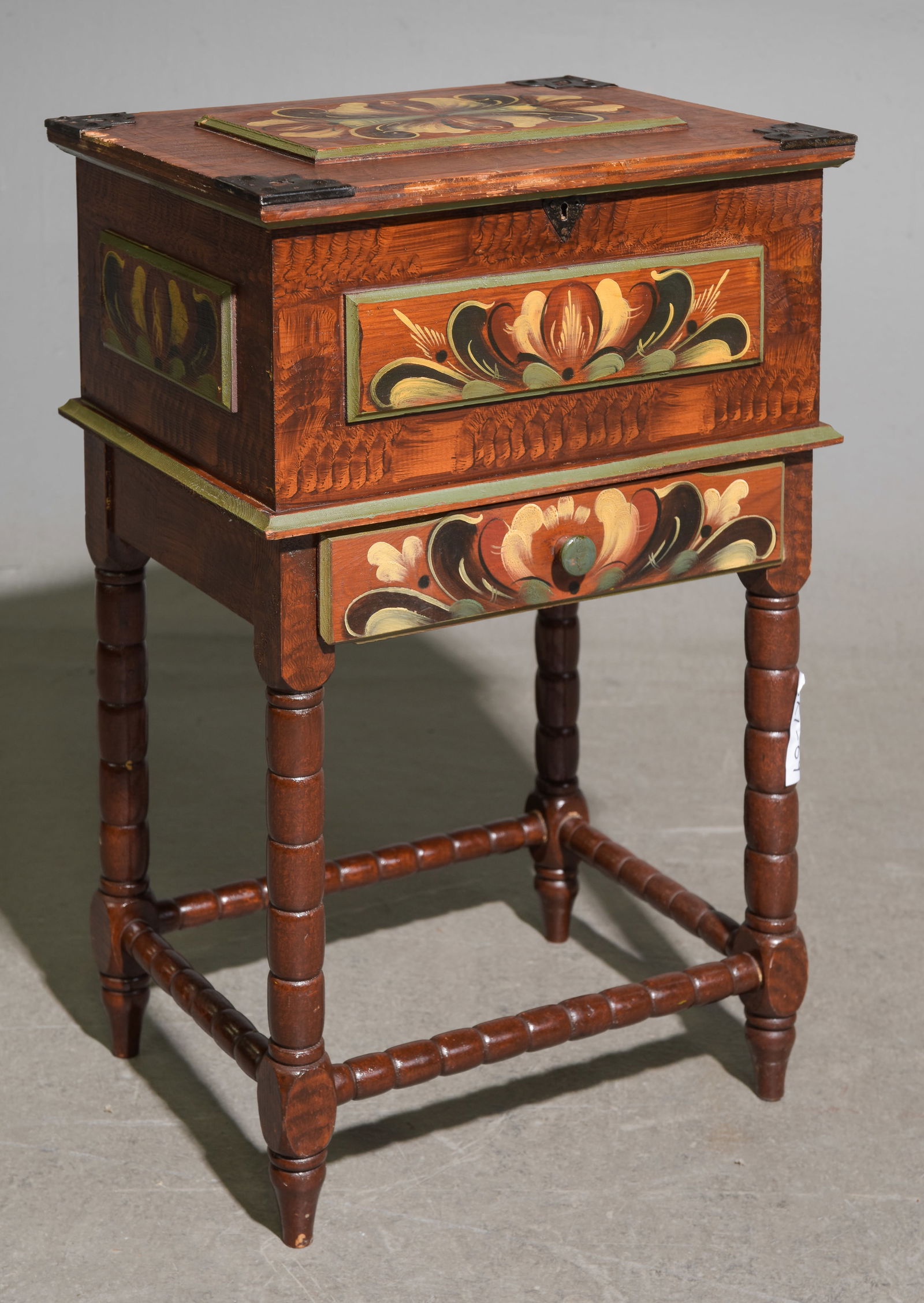 Swedish Lift Top Sewing / Trinket Box #1 (1 of 4)