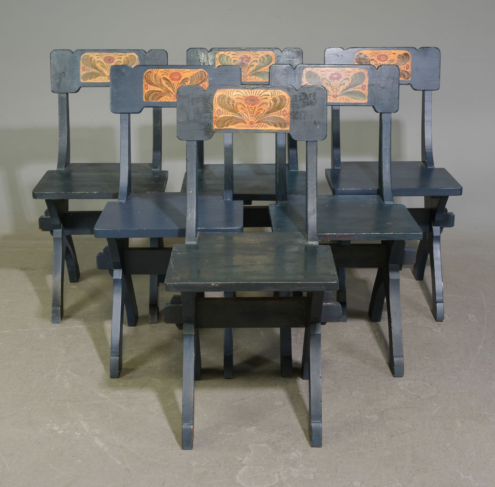 Swedish Set of 6 Painted Pine Chairs (1 of 4)