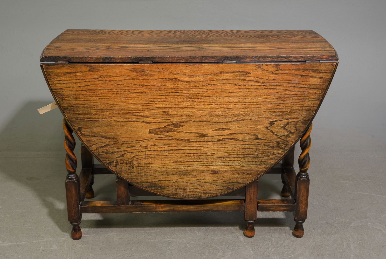 British Oak Barley Twist Drop Leaf Table #2 (1 of 3)