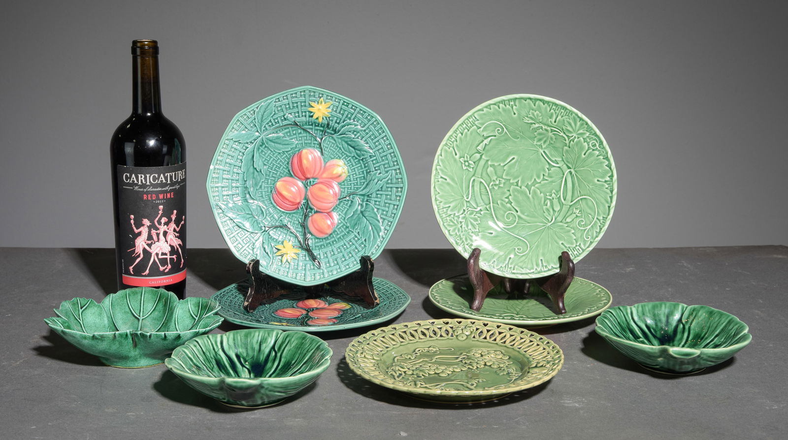 8pcs Assorted Green Majolica Plates (1 of 7)