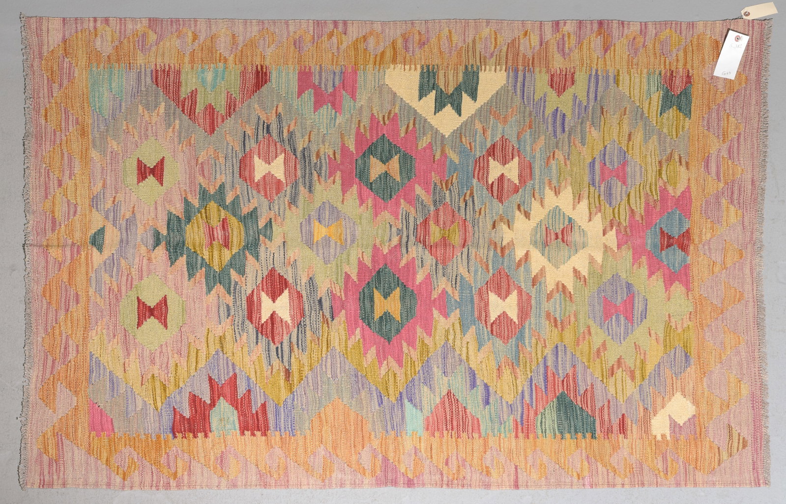 Hand Knotted Kilim Rug - 6' x 4'6: Hand Knotted Kilim Rug - 6' x 4'6