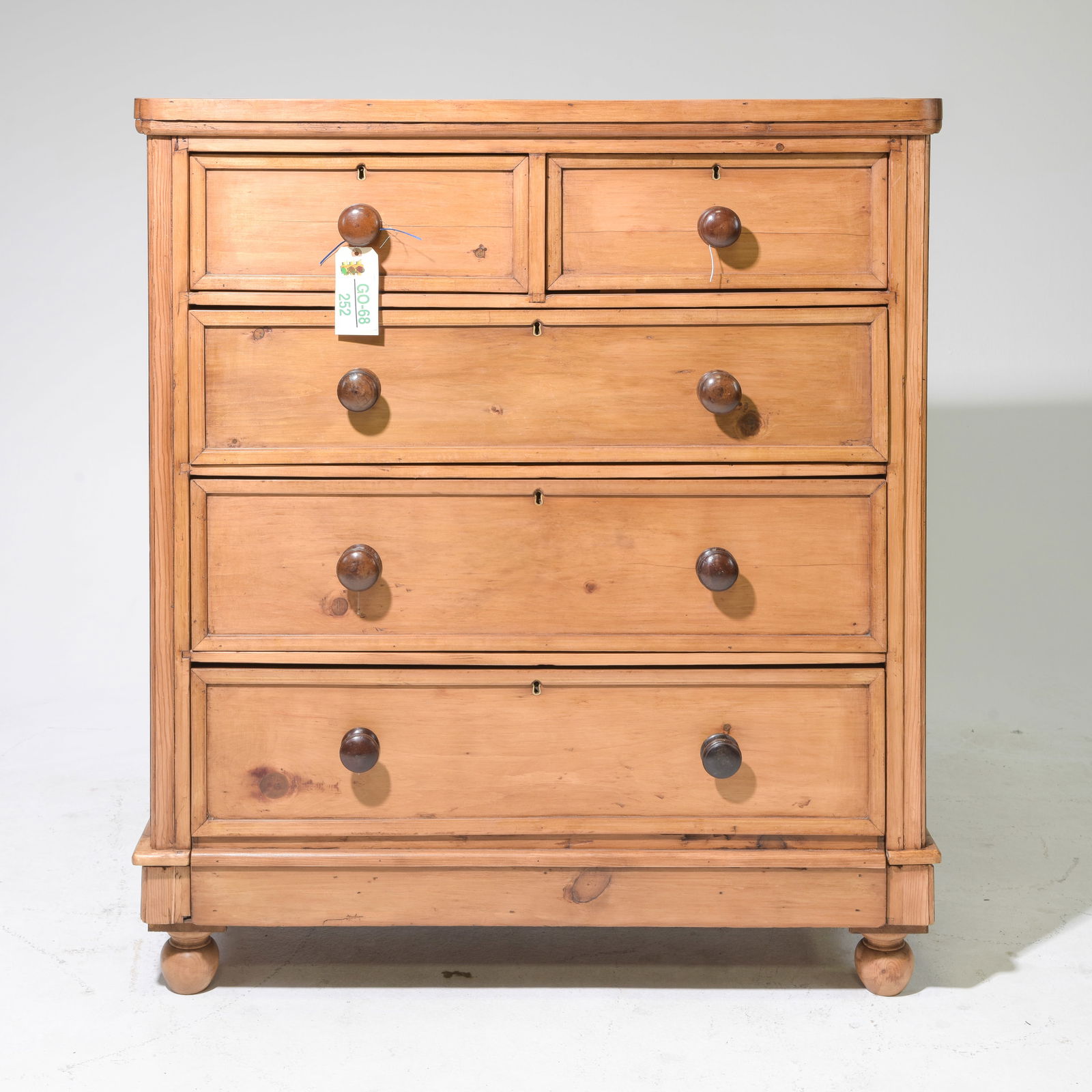 British Large Pine Five Drawer Chest (1 of 5)
