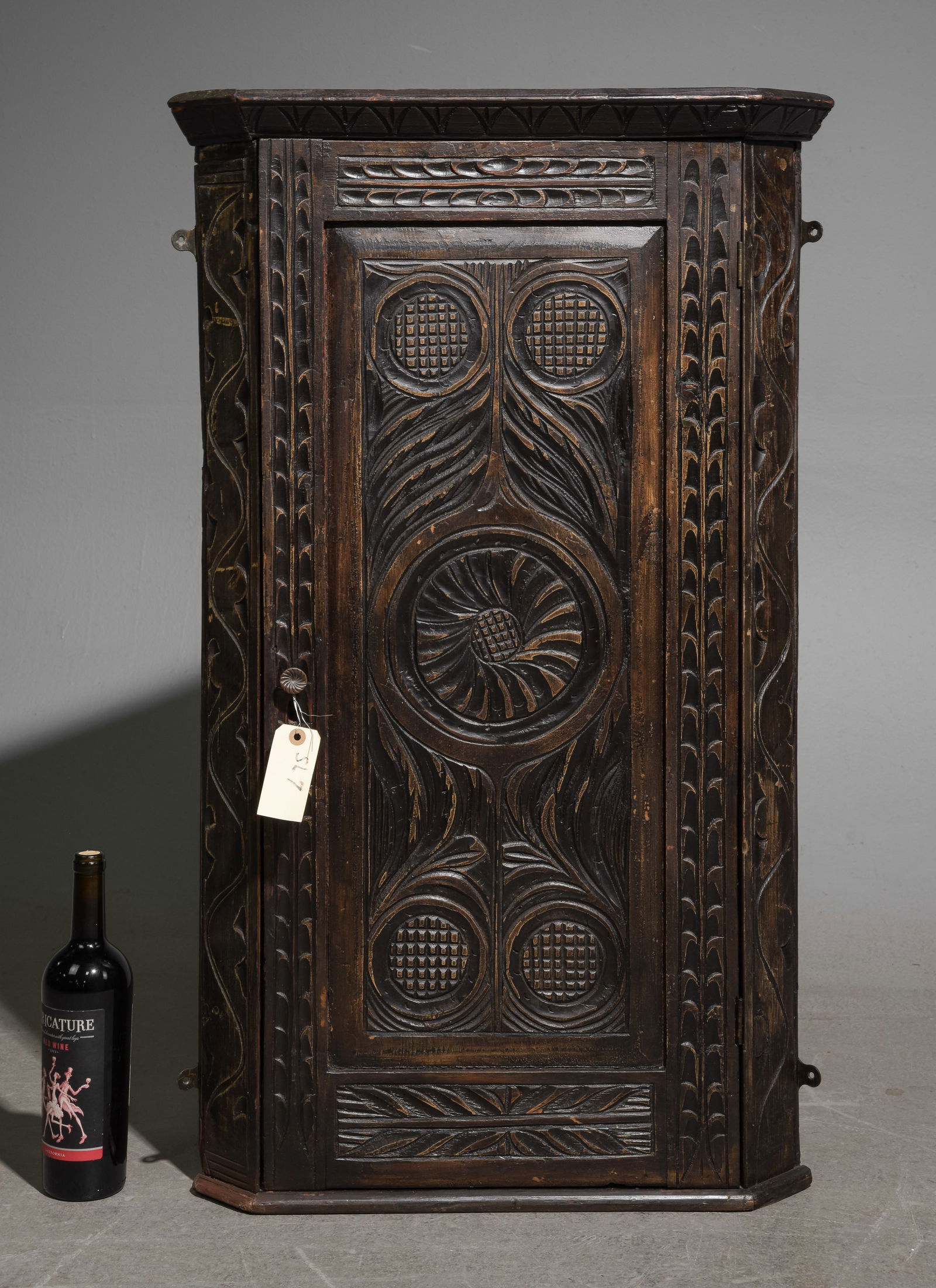 British Carved Oak Wall Hung Corner Cabinet (1 of 3)
