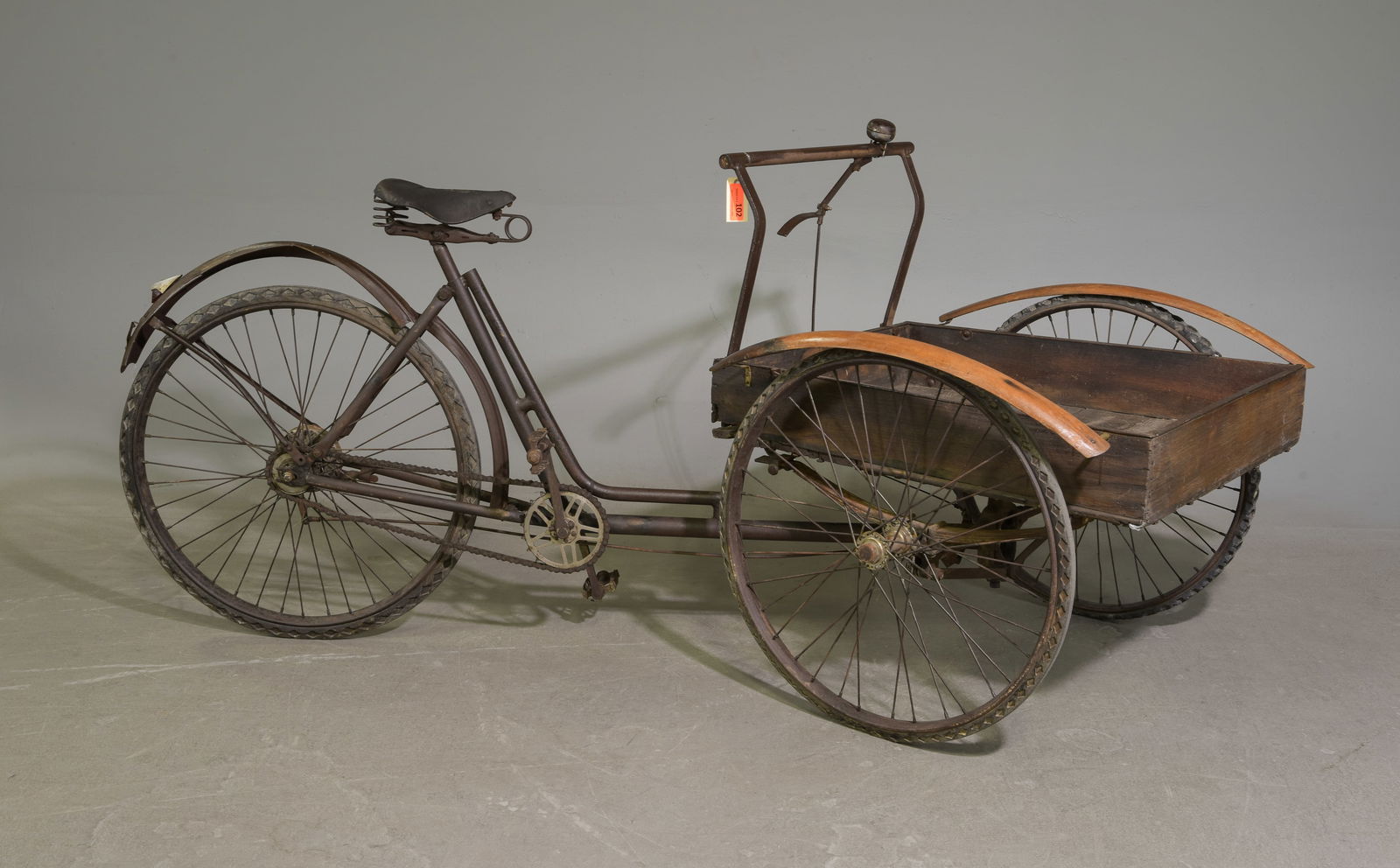 Antique Market Delivery Tricycle (1 of 5)