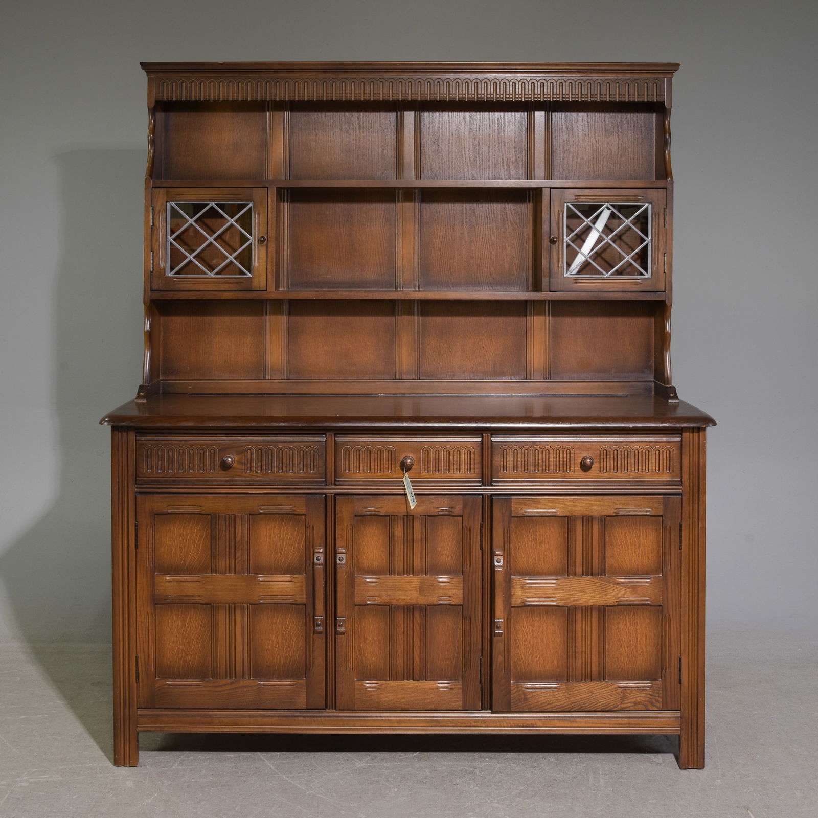 British Oak Cupboard / Welsh Dresser (1 of 7)
