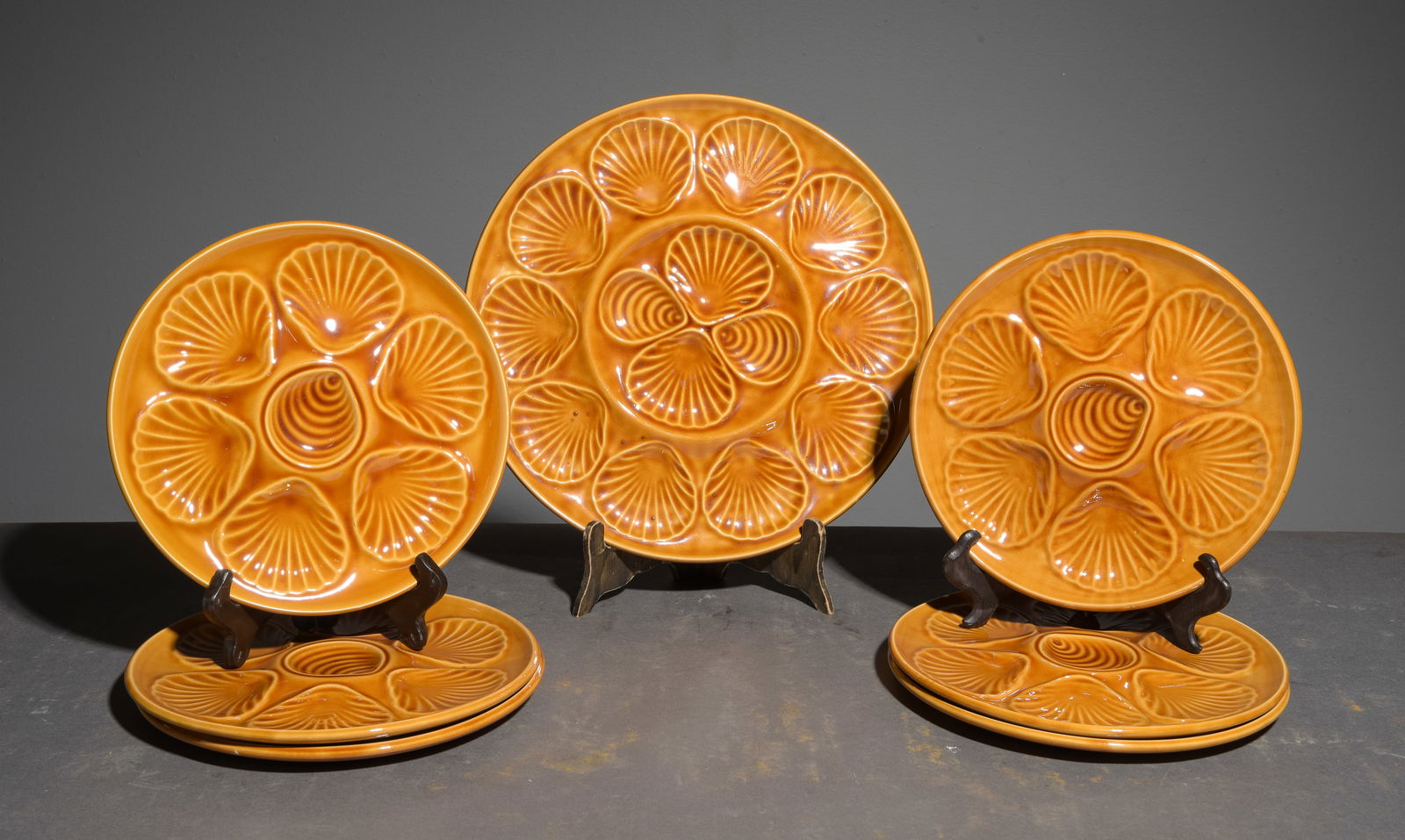 7pc French Scallop Plate Set - Platter & 6 Plates (1 of 4)