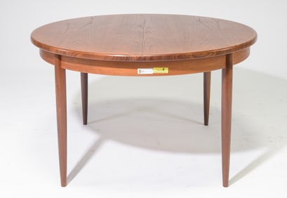 Round Mid Century Table By G-Plan - Pop Up Leaf