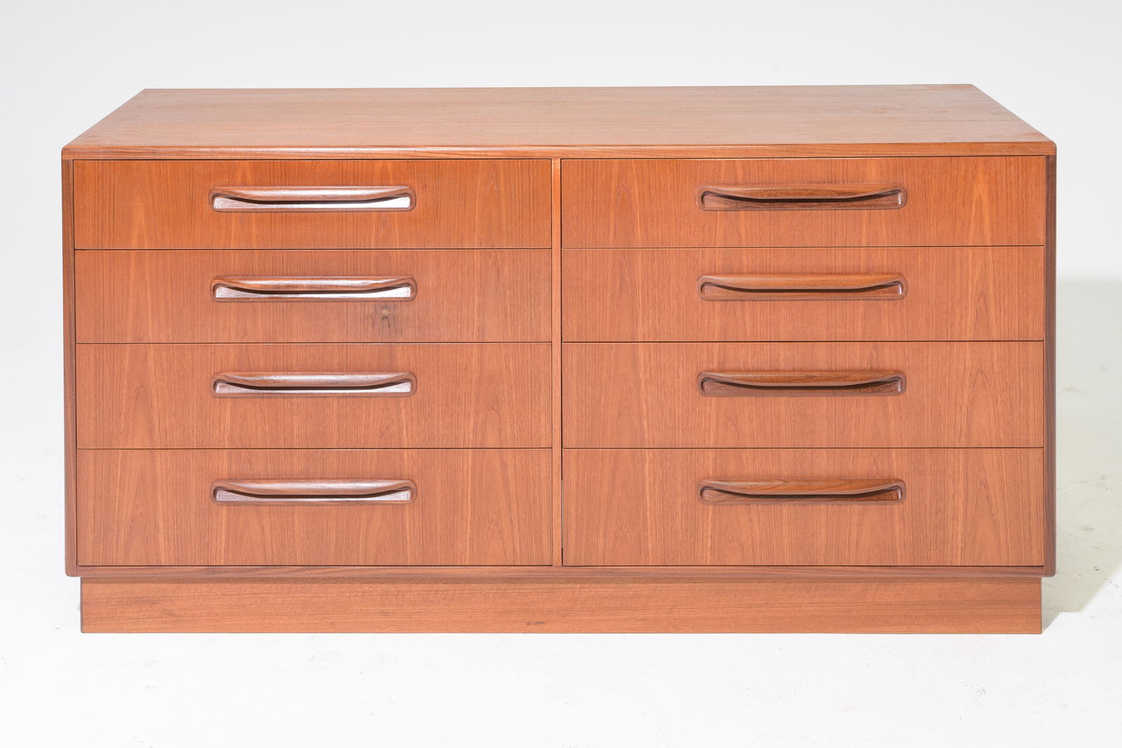 8 Drawer Mid Century Teak Chest - G-Plan (1 of 5)