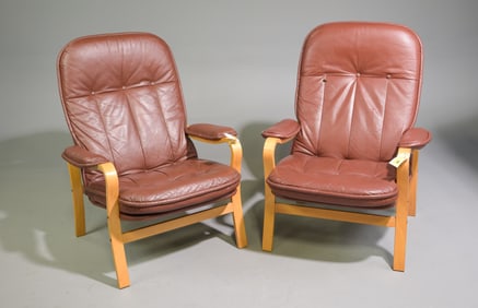 Danish Mid Century Modern Pair of Leather Lounge Chairs