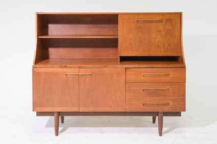 Mid Century Modern Cocktail Cabinet / Hutch