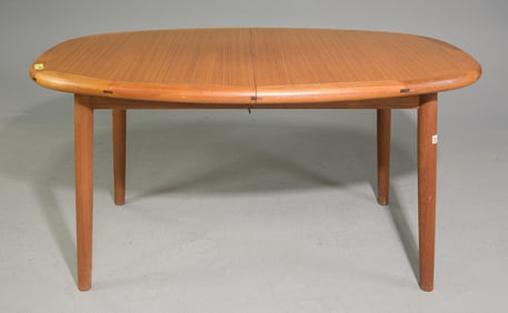 Mid Century Modern Oval Dining Table with leaf