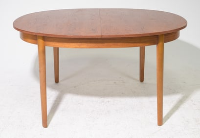 Mid Century Modern Dining Table with Leaf