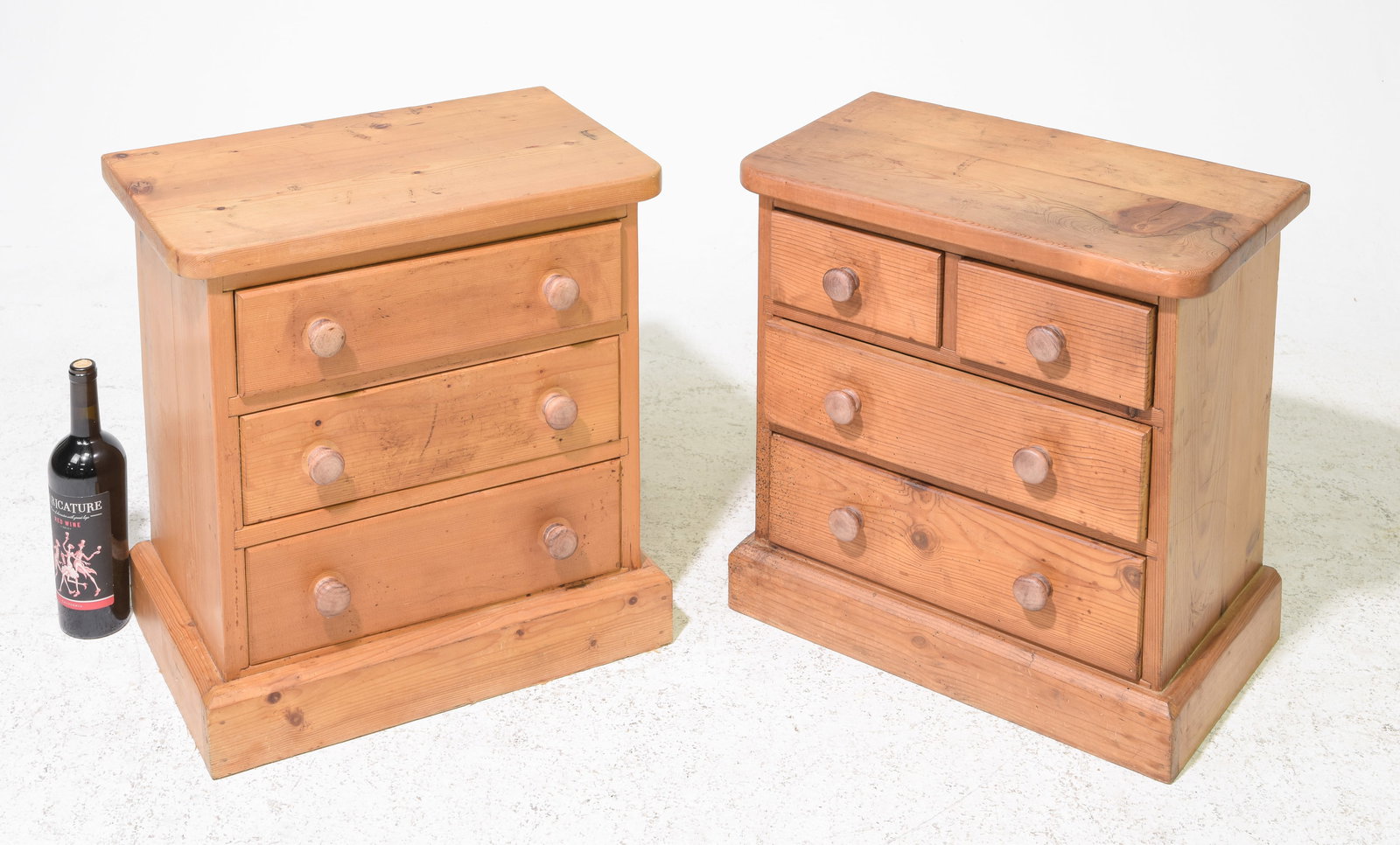 2 British Pine Petite Chests / Nightstands (1 of 4)