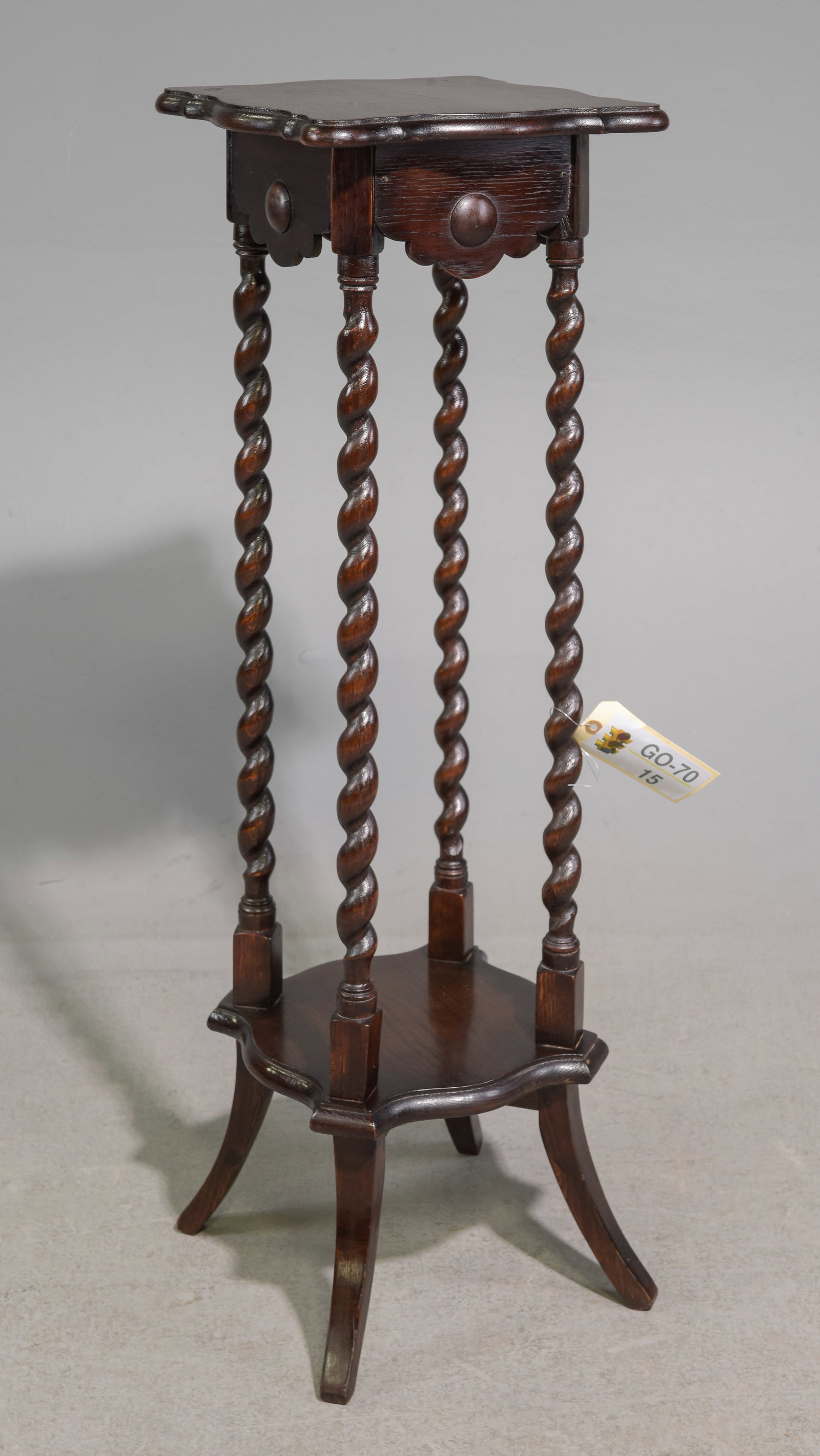 British Dark Oak Barley Twist Plant Stand: British Dark Oak Barley Twist Plant Stand - 38.75 in tall x 13 x 13