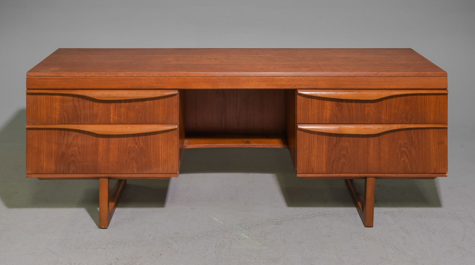 Mid Century Modern Dressing Table / Desk (1 of 6)