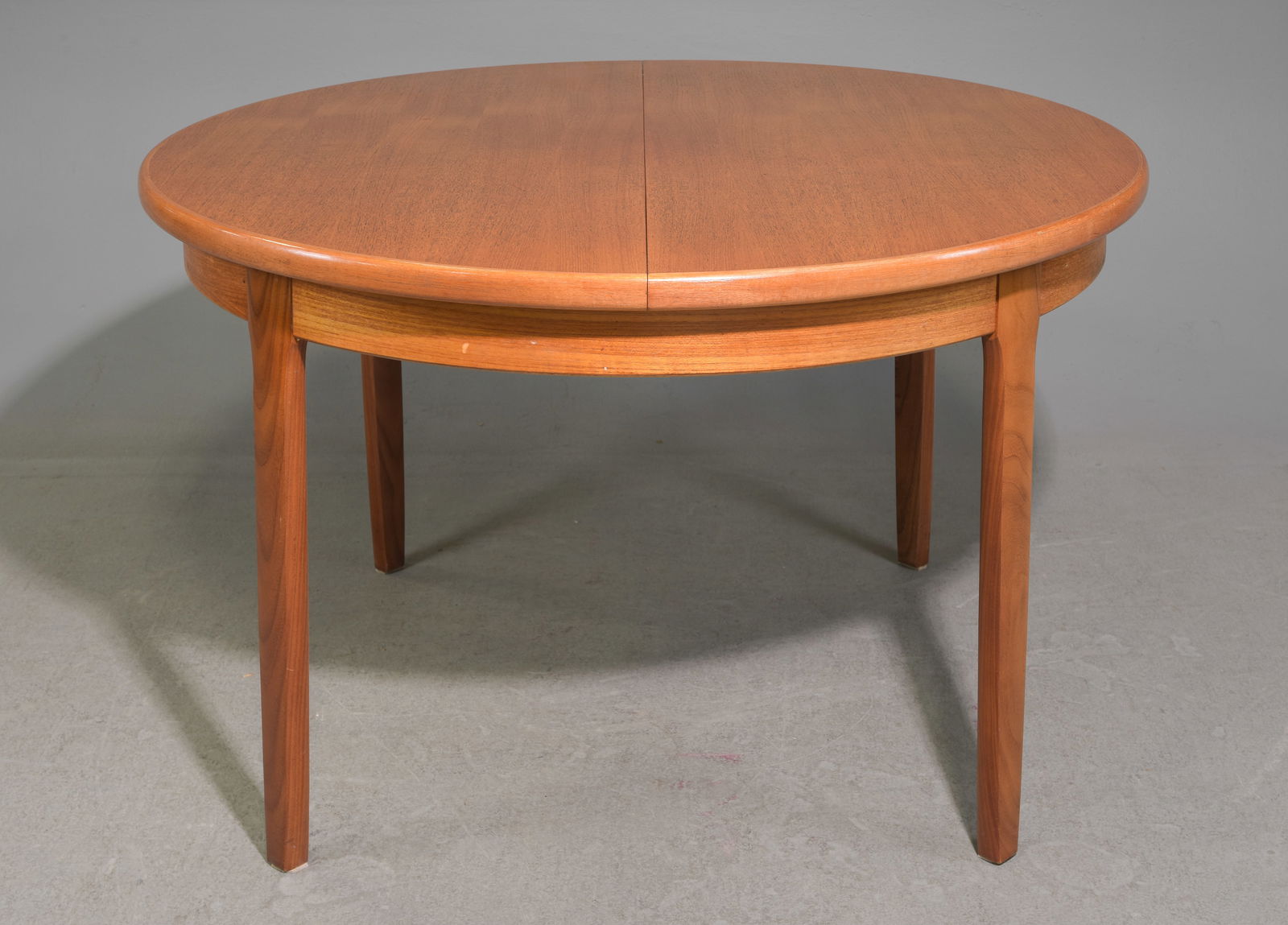 Mid Century Modern Round Table with Pop Up Leaf (1 of 4)