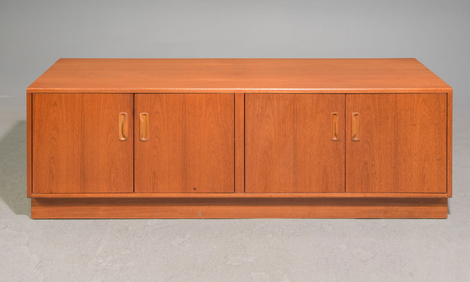 Mid Century Modern Teak Sideboard / Base - G-Plan (1 of 5)