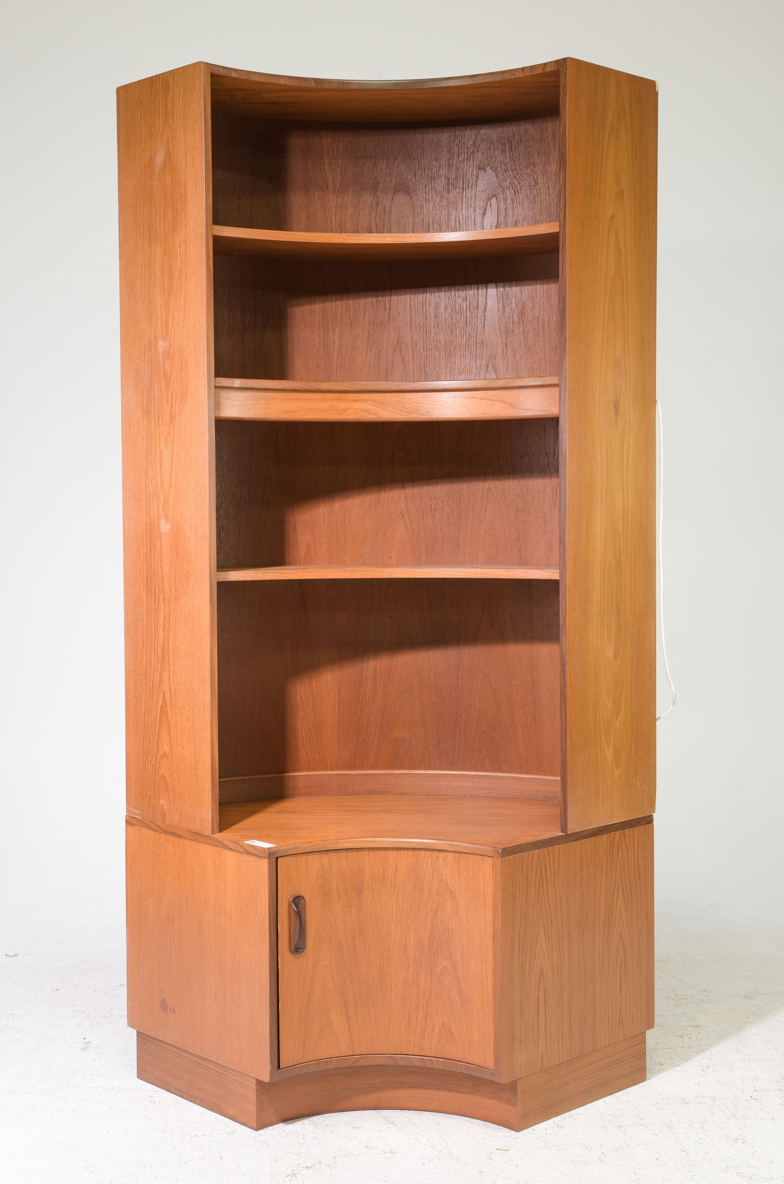 Mid Century Modern Large Corner Cabinet - Gplan (1 of 7)