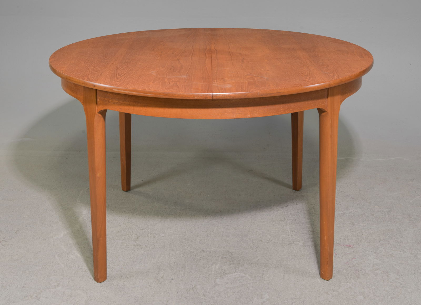 Mid Century Modern Round Pop Up Leaf Table (1 of 3)