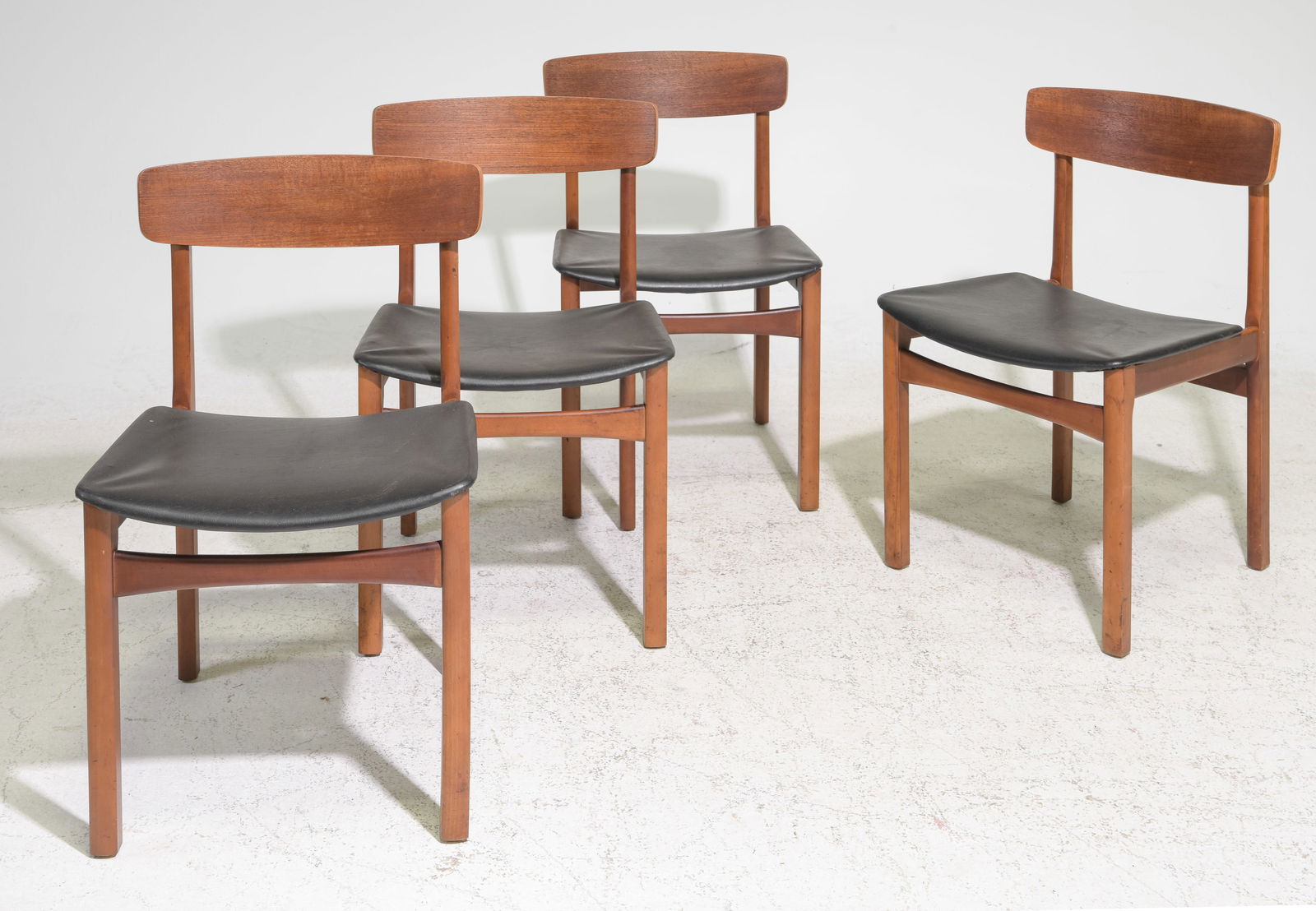 Set Of 4 Mid Century Modern Dining Chairs: Danish Modern Style Set Of Dining Chairs - 28 in tall x 18 x 19, seat height is 16 in