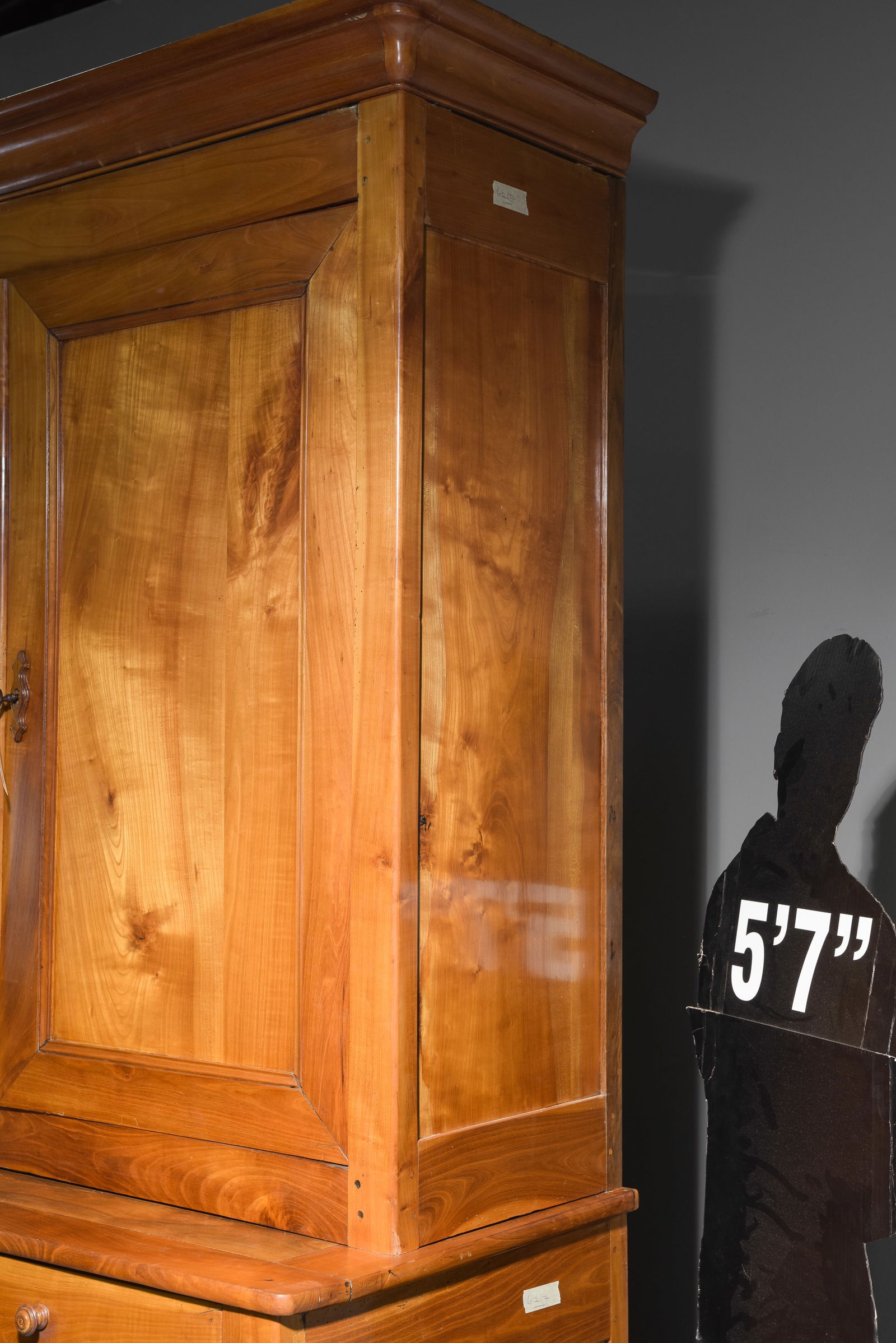 Louis Philippe Style Cherry Buffet Du Corps - 3