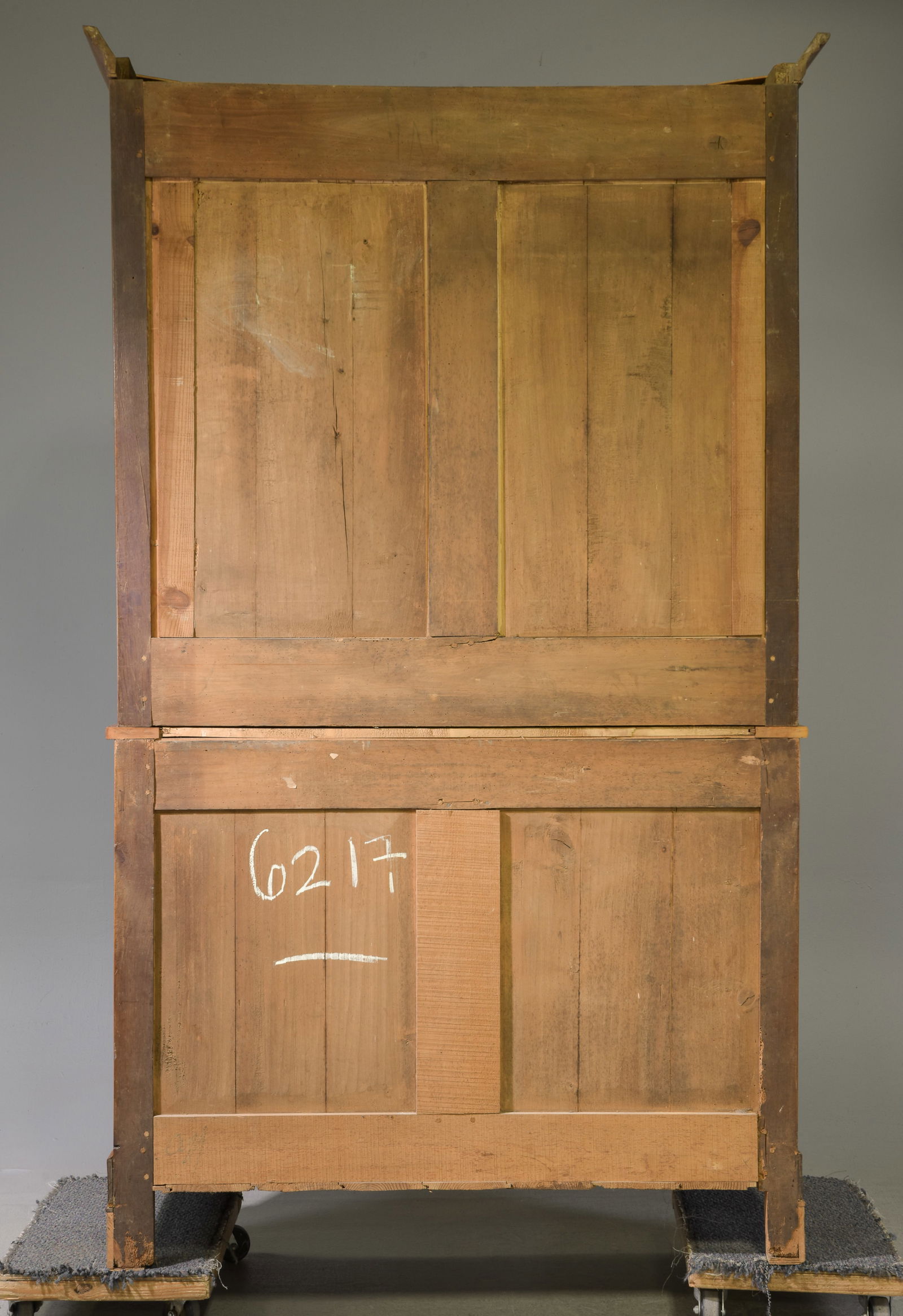 Louis Philippe Style Cherry Buffet Du Corps - 7