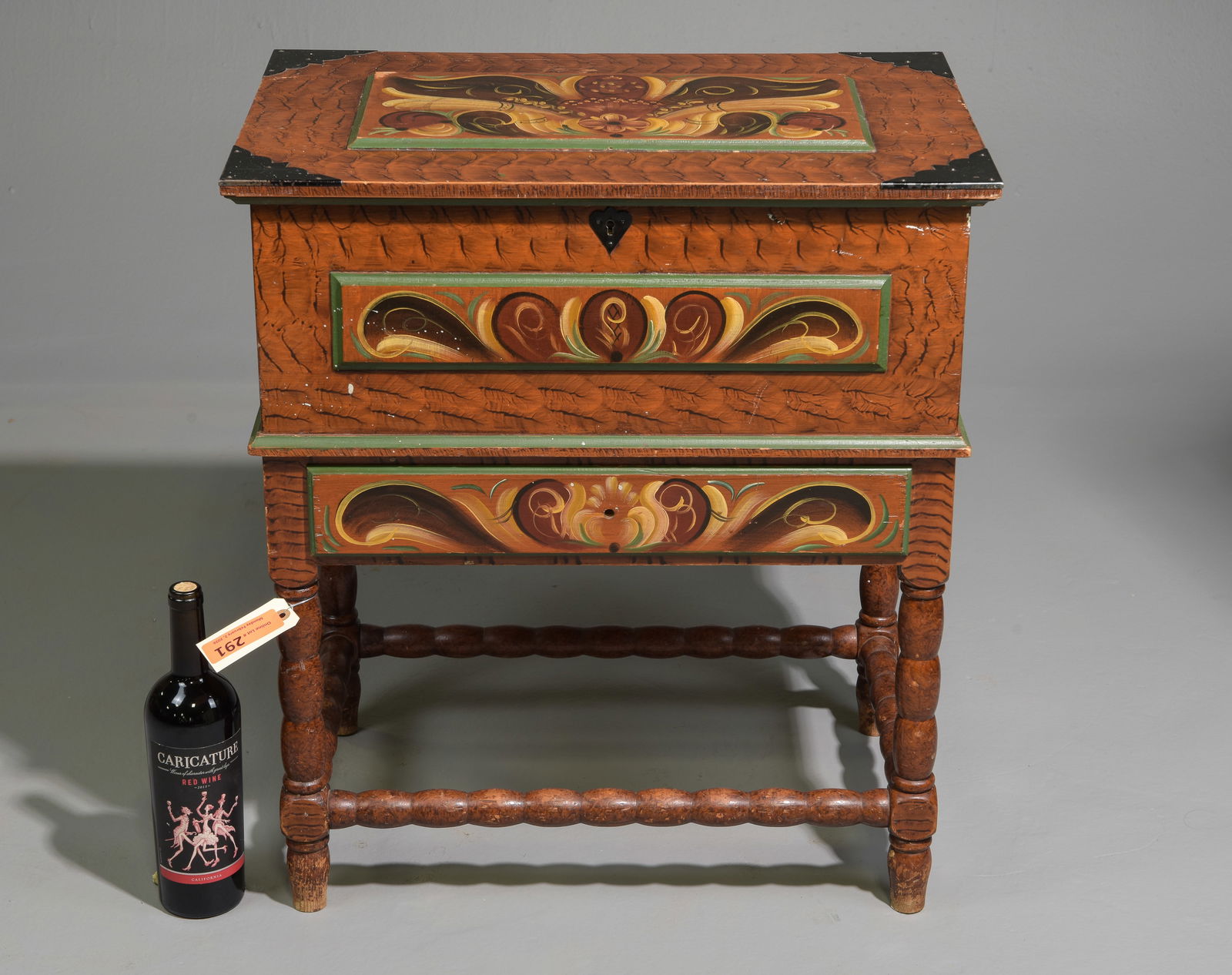 Swedish Hand Painted Sewing Box / Cabinet (1 of 4)