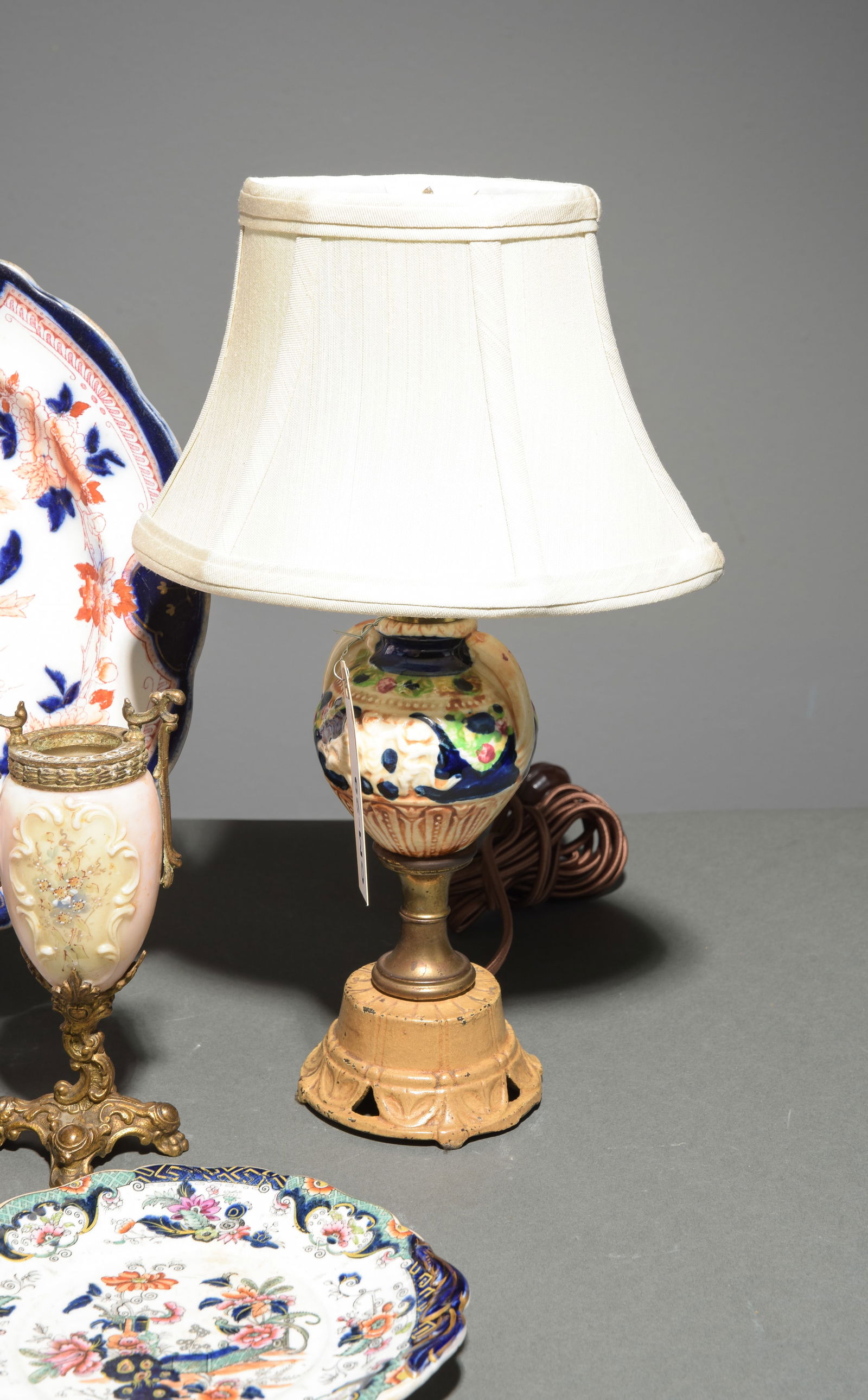 8pcs - Assorted Imari Style Plates, Ruby Vase, Etc. - 4