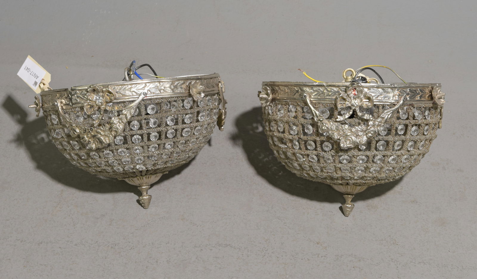 2 Empire Style Ceiling Lights (1 of 3)