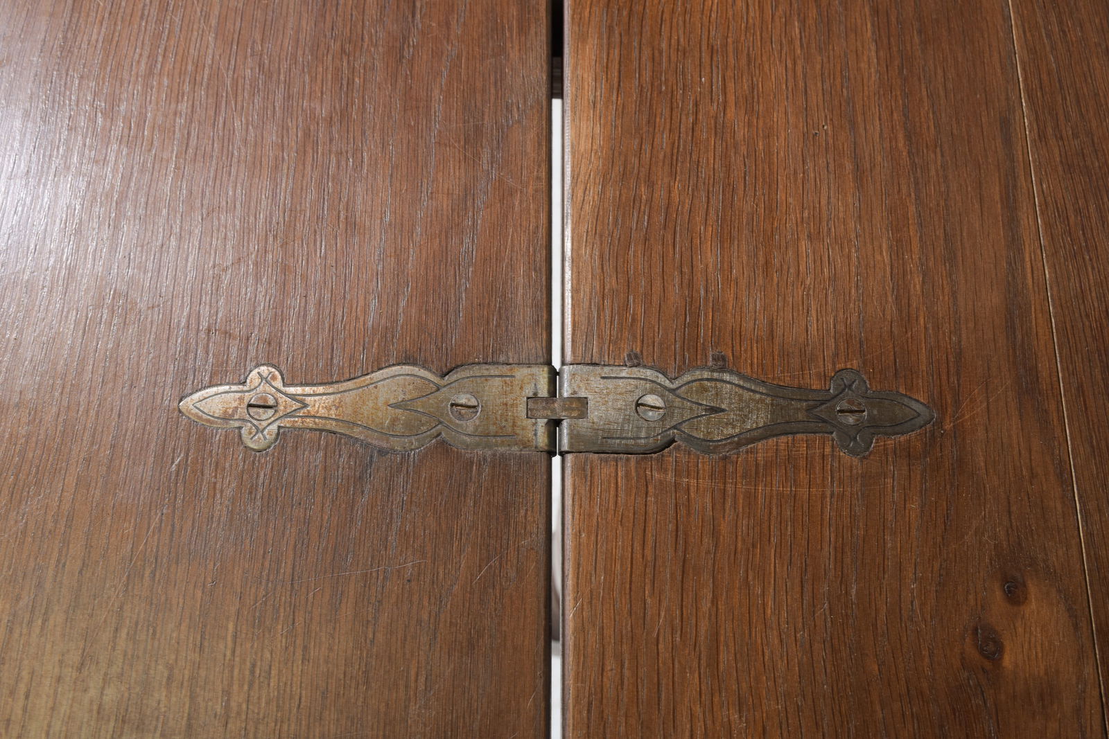 French Rustic Oak Envelope Table - 4