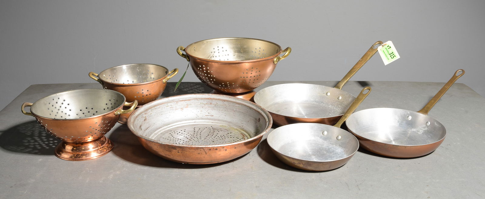 4 Copper Frying Pans & 3 Strainers (1 of 3)